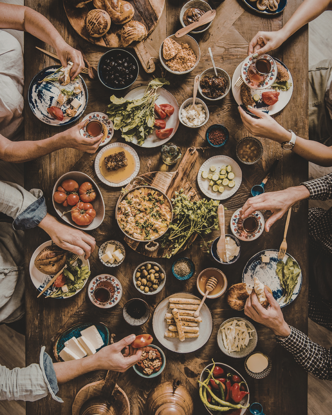 Feasting table